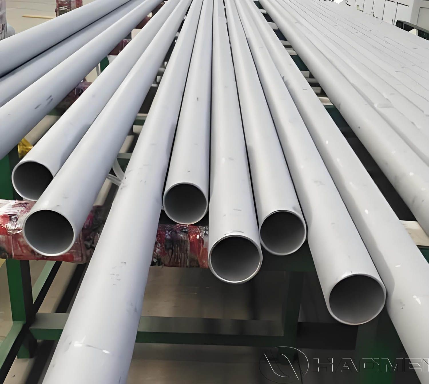 Seamless ss pipe.jpg