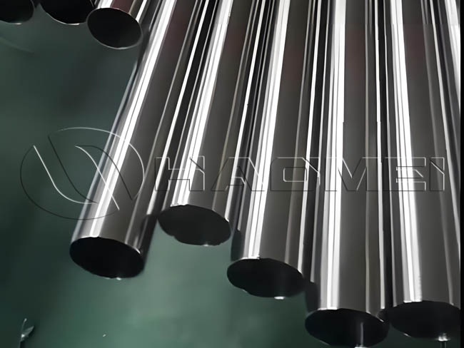 How Does 316L Seamless Stainless Steel Pipe Perform Under Extreme Temperatures?