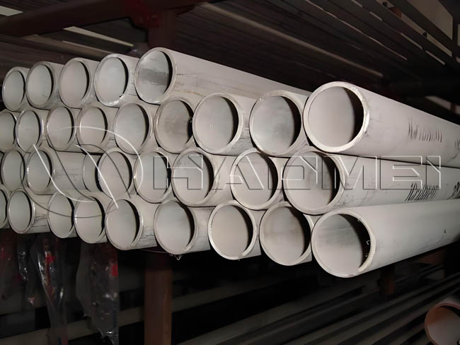 Marine-Grade Seamless Stainless Steel Pipe vs. Stainless Steel Welded Pipe
